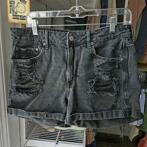 American Eagle Tomgirl Shorts